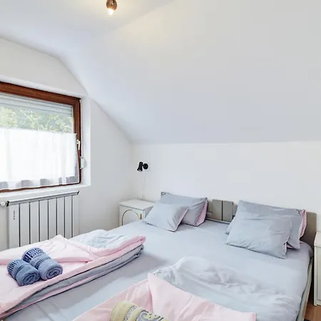 6rooms Heviz-balaton Apartament *